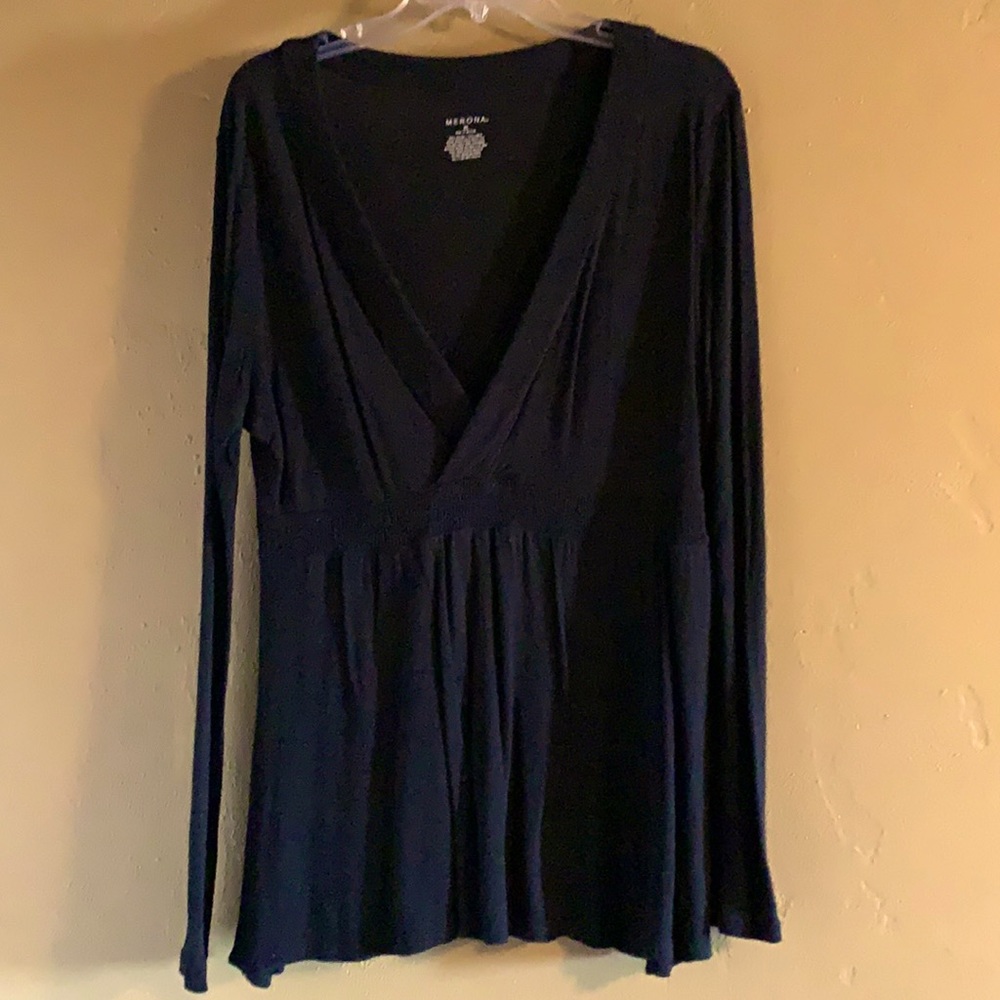 Merona sleeve black shirt, v-neck, loose fitting, used